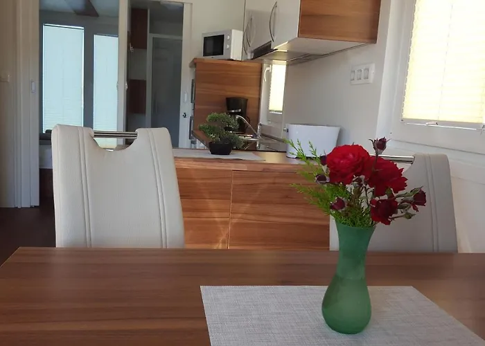 Hausboot - Floating House Sofia