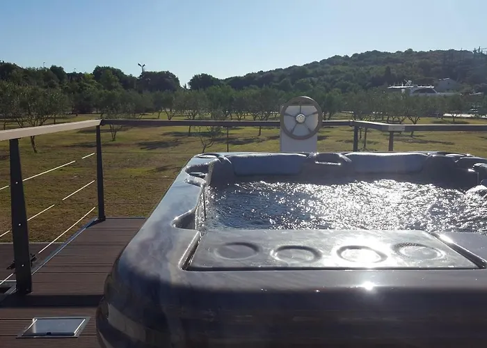 Hausboot - Floating House Sofia